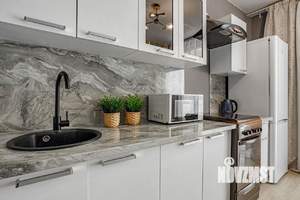 1-к квартира, посуточно, 40м2, 1/1 этаж