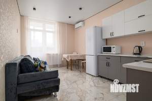 1-к квартира, посуточно, 37м2, 5/21 этаж