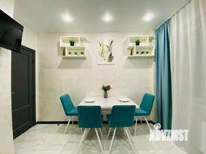 1-к квартира, посуточно, 42м2, 1/1 этаж