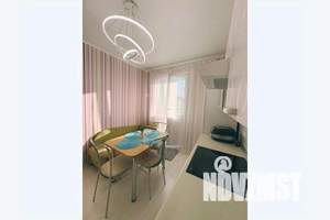 1-к квартира, посуточно, 38м2, 19/21 этаж