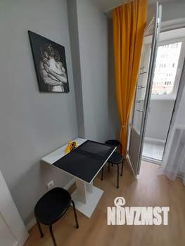 1-к квартира, посуточно, 32м2, 1/19 этаж