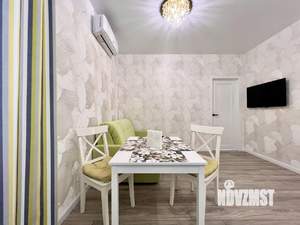 1-к квартира, посуточно, 38м2, 1/1 этаж