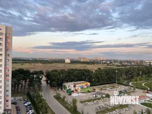 1-к квартира, посуточно, 45м2, 13/20 этаж