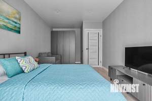 1-к квартира, посуточно, 37м2, 13/24 этаж