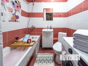 1-к квартира, посуточно, 40м2, 10/17 этаж