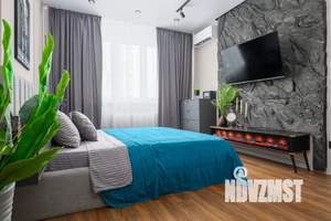 1-к квартира, посуточно, 39м2, 4/18 этаж