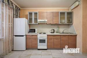 2-к квартира, посуточно, 60м2, 1/1 этаж