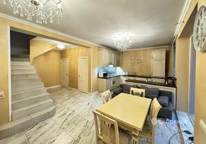 3-к квартира, на длительный срок, 133м2, 1/2 этаж