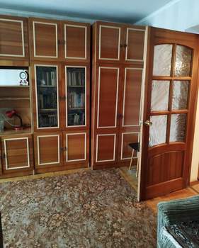 3-к квартира, на длительный срок, 64м2, 2/5 этаж