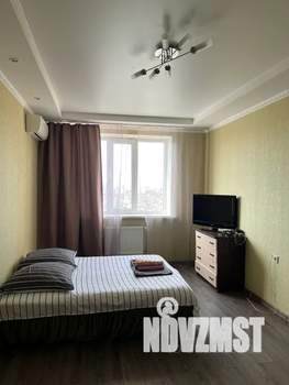 1-к квартира, посуточно, 44м2, 16/17 этаж