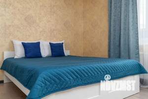 2-к квартира, посуточно, 70м2, 7/24 этаж