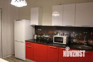 1-к квартира, посуточно, 42м2, 9/18 этаж