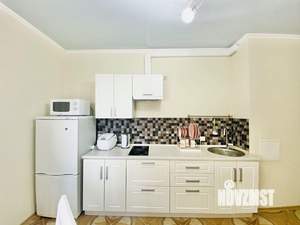 1-к квартира, посуточно, 42м2, 1/1 этаж