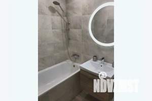 1-к квартира, посуточно, 38м2, 4/16 этаж