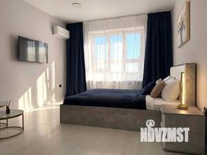 1-к квартира, посуточно, 43м2, 13/21 этаж