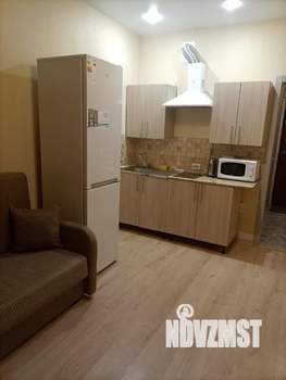 Студия квартира, посуточно, 22м2, 1/19 этаж