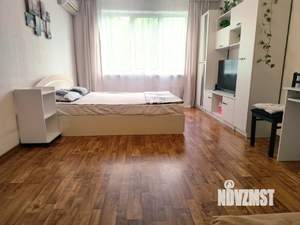 1-к квартира, посуточно, 37м2, 1/16 этаж