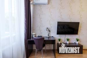 1-к квартира, посуточно, 50м2, 4/6 этаж
