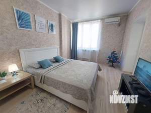 1-к квартира, посуточно, 42м2, 1/1 этаж