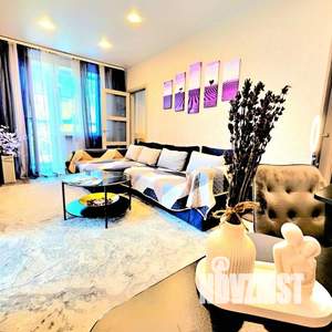 1-к квартира, посуточно, 50м2, 1/1 этаж