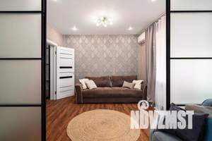 2-к квартира, посуточно, 55м2, 1/1 этаж