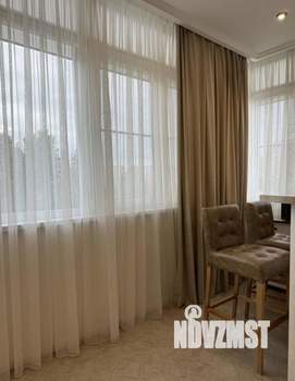 2-к квартира, на длительный срок, 100м2, 3/18 этаж