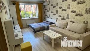 1-к квартира, посуточно, 42м2, 3/17 этаж