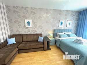1-к квартира, посуточно, 40м2, 1/1 этаж