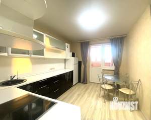 1-к квартира, на длительный срок, 45м2, 15/18 этаж