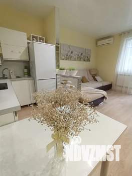 Студия квартира, посуточно, 36м2, 2/19 этаж