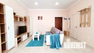 Студия квартира, посуточно, 41м2, 3/10 этаж