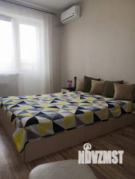 Студия квартира, посуточно, 29м2, 12/16 этаж