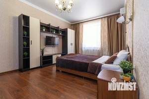 1-к квартира, посуточно, 42м2, 1/1 этаж