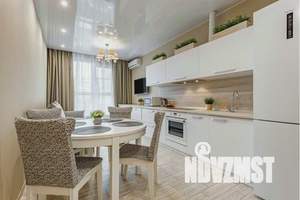 2-к квартира, посуточно, 60м2, 1/25 этаж