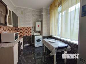 1-к квартира, на длительный срок, 54м2, 4/8 этаж