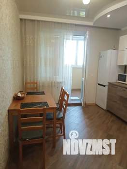 1-к квартира, посуточно, 43м2, 8/20 этаж