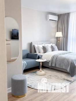 Студия квартира, посуточно, 30м2, 11/18 этаж