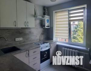 1-к квартира, на длительный срок, 32м2, 5/5 этаж