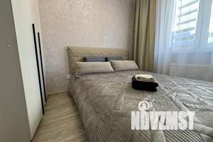 1-к квартира, посуточно, 34м2, 8/17 этаж