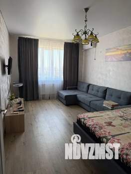 1-к квартира, посуточно, 40м2, 16/17 этаж