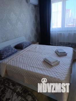 1-к квартира, посуточно, 40м2, 7/16 этаж