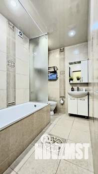 Студия квартира, посуточно, 35м2, 11/16 этаж