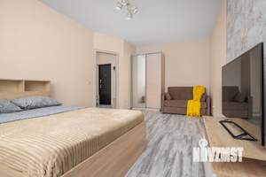 1-к квартира, посуточно, 45м2, 1/1 этаж