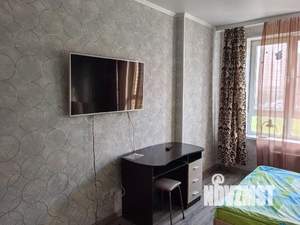 1-к квартира, посуточно, 37м2, 3/18 этаж