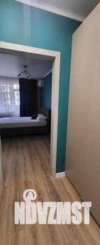 Студия квартира, посуточно, 24м2, 2/16 этаж