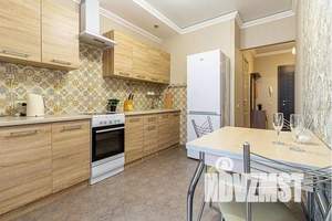 1-к квартира, посуточно, 40м2, 12/25 этаж