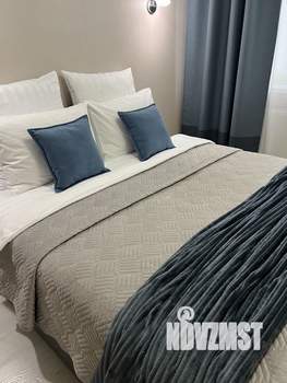 1-к квартира, посуточно, 39м2, 17/18 этаж