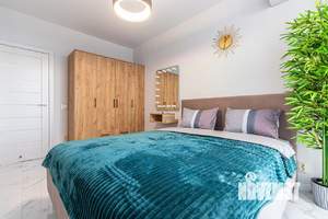 1-к квартира, посуточно, 42м2, 4/21 этаж