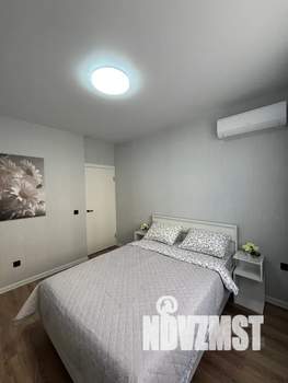 1-к квартира, посуточно, 40м2, 2/17 этаж