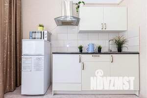 1-к квартира, посуточно, 45м2, 1/16 этаж